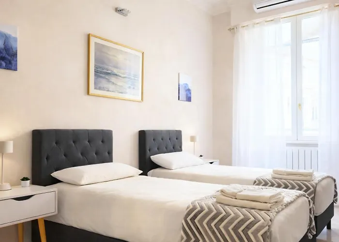 Apartment Boulevard *